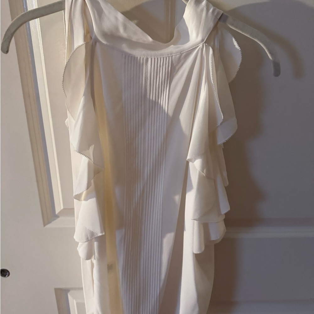 Veronica Beard White Ruffle silk top. Like new. Never worn. Size 12.
